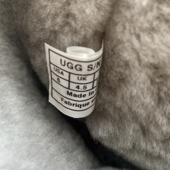 Ugg Australia silver metallic sparkly limited edition sequined boots - Picture 5 of 10